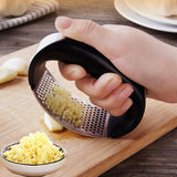 Stainless Steel Garlic Presses Manual Garlic Mincer Chopping Garlic Tools Curve Fruit Vegetable Tools Kitchen Gadgets